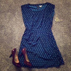 🚫🚫🚫SOLD🚫🚫🚫 Navy Key Pattern Dress